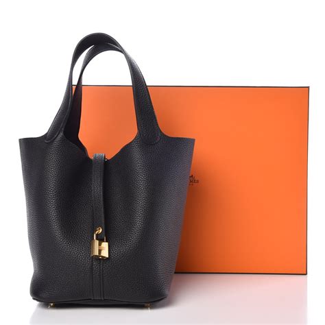 HERMES Taurillon Clemence Picotin Lock 22 MM Black.